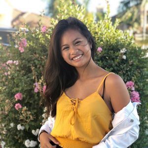 Meet your Posher, Julia